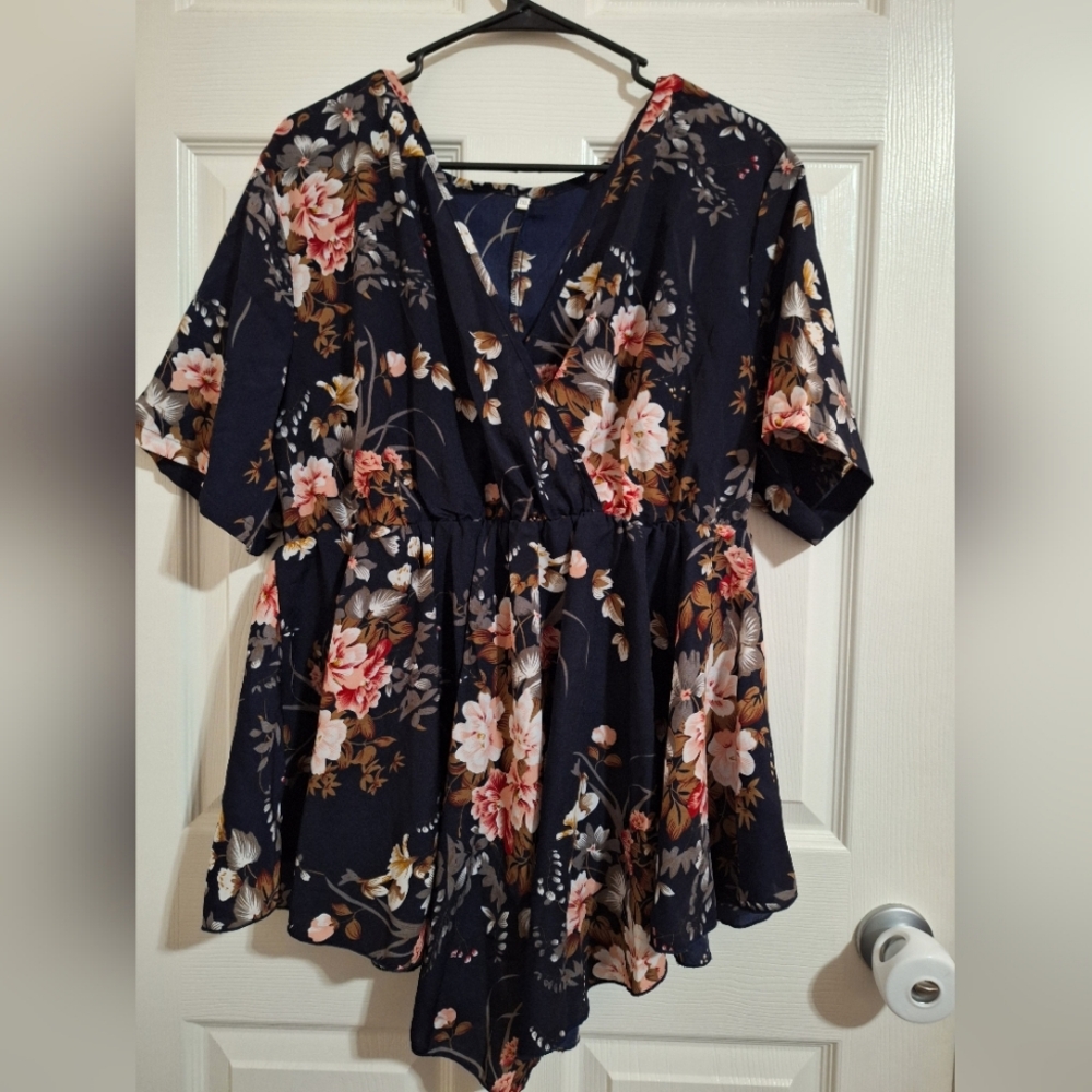Flowy floral top